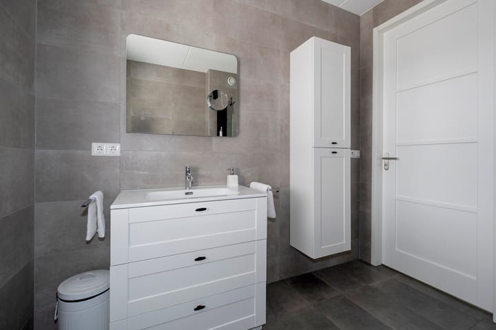 Photo 38 of Meerkoet 3