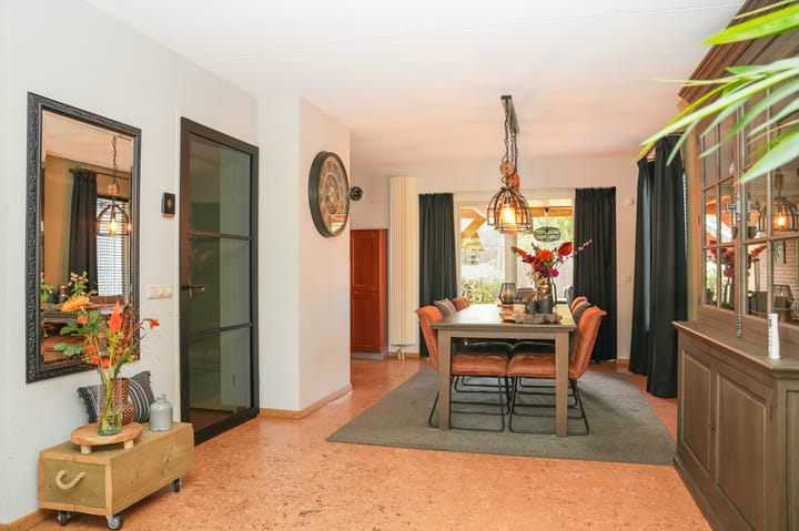 Foto 8 van Mezenlaan 21