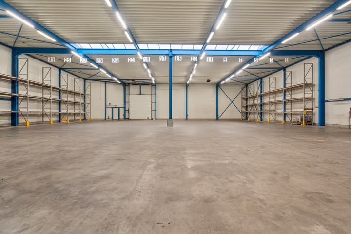 Bekijk foto 4 van Business Park Stein 151