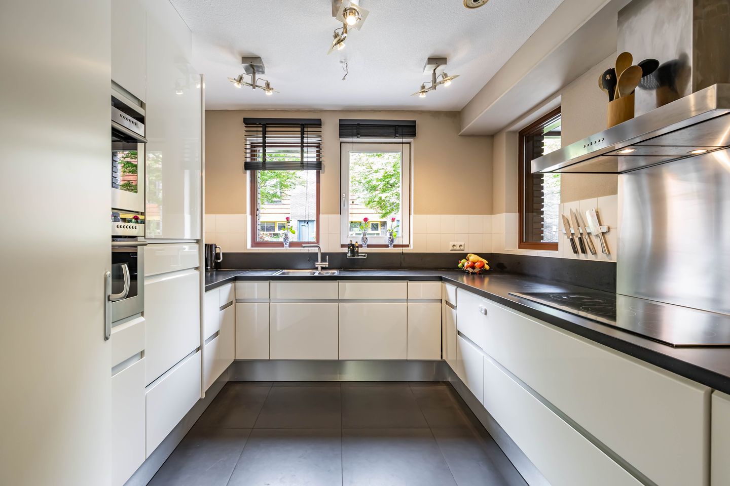 Foto 10 van Tjerk Bolhuisstraat 11