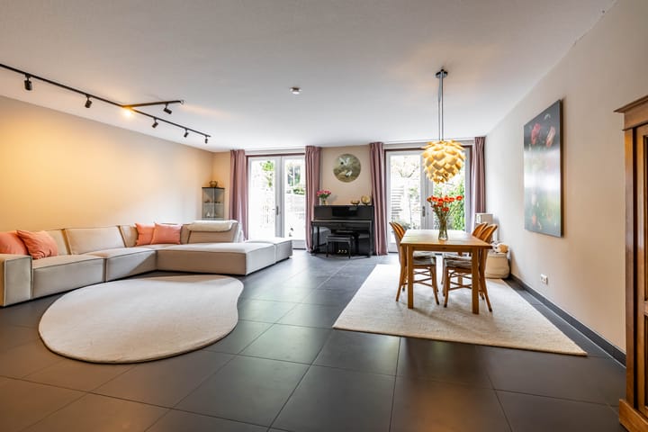 Photo 12 of Tjerk Bolhuisstraat 11