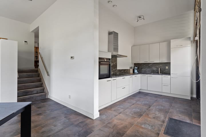 Foto 16 van Deltastraat 2