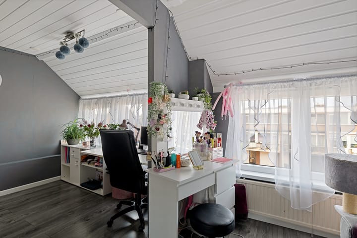 Foto 24 van Asterstraat 14