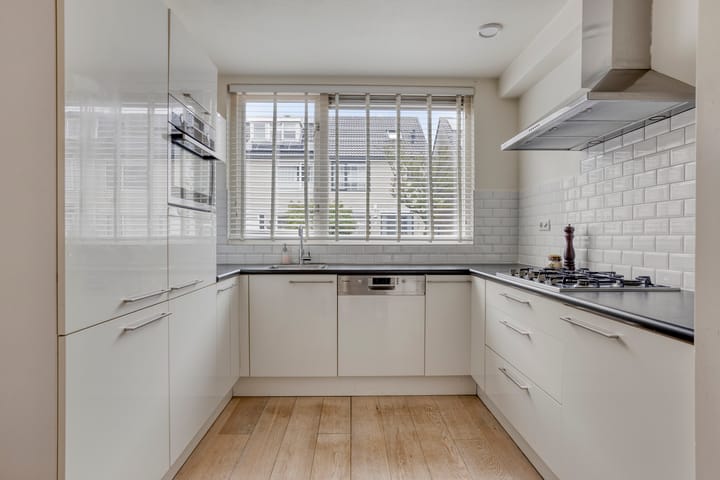 Photo 3 of Kuifvlinder 16