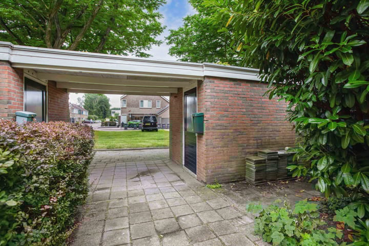 Foto 8 van Helling 17