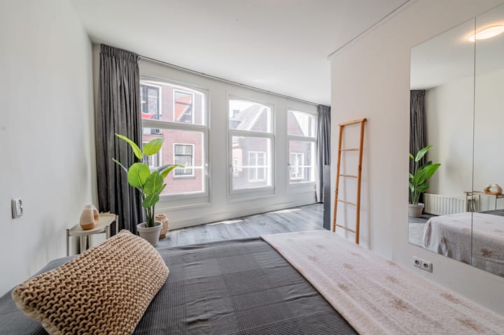 Foto 19 van Zeedijk 97-2