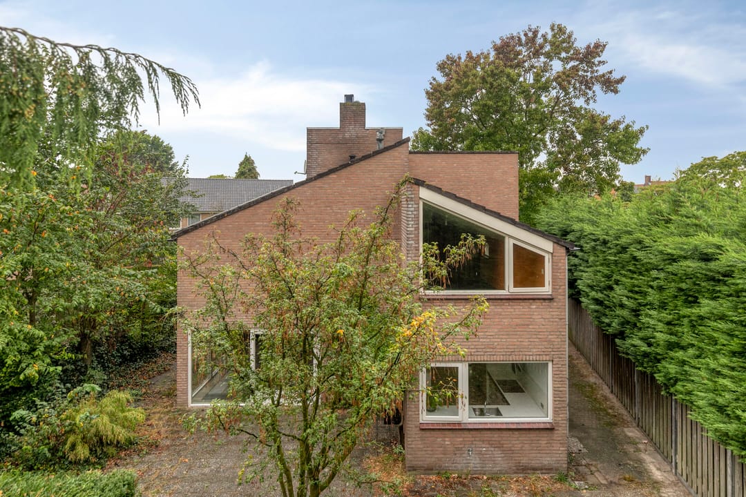 Photo 2 of Barthold van Heesselstraat 5