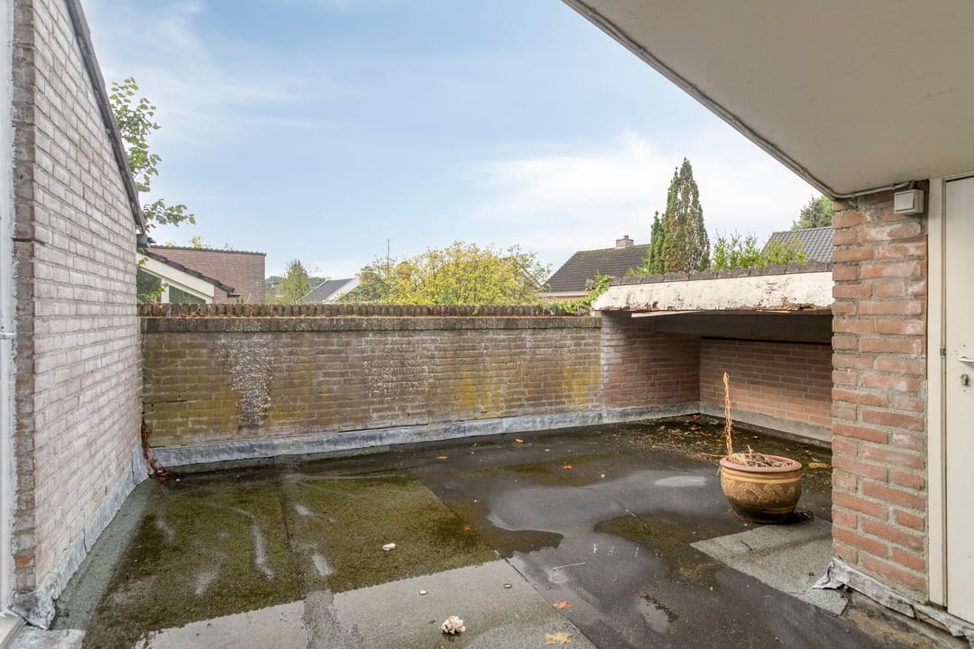 Photo 17 of Barthold van Heesselstraat 5
