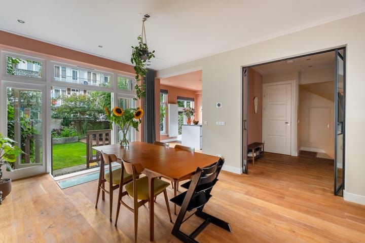 Foto 8 van Admiraal De Ruijterweg 131-H