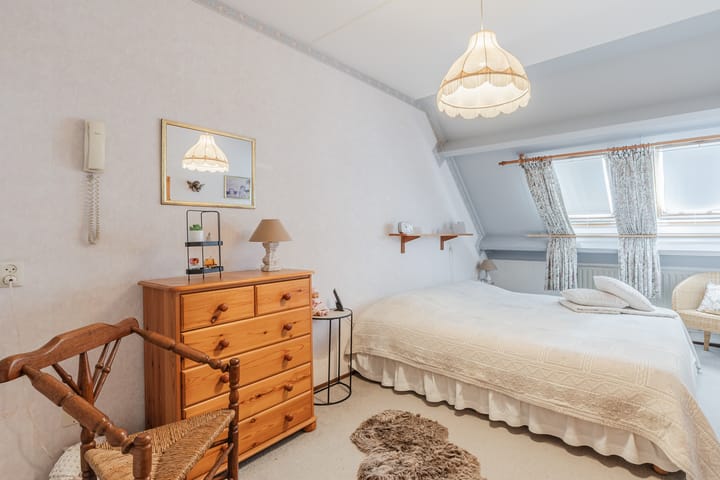 Foto 16 van Hercules 64