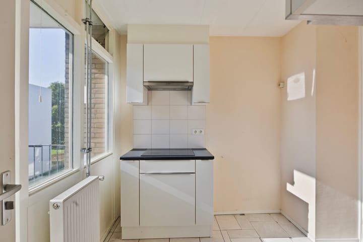 Photo 11 of Jan van Zutphenstraat 23