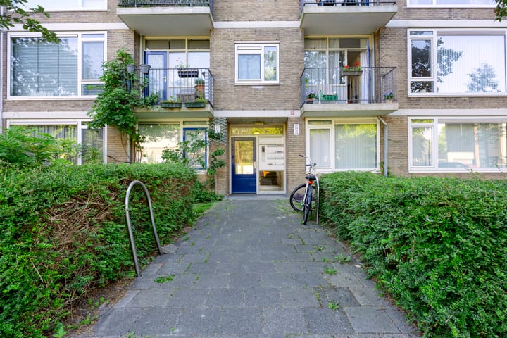 Photo 21 of Jan van Zutphenstraat 23