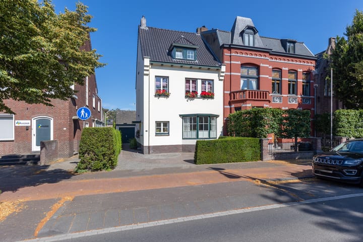 Photo 1 of Rijksweg Zuid 47