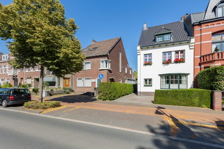 Photo 6 of Rijksweg Zuid 47