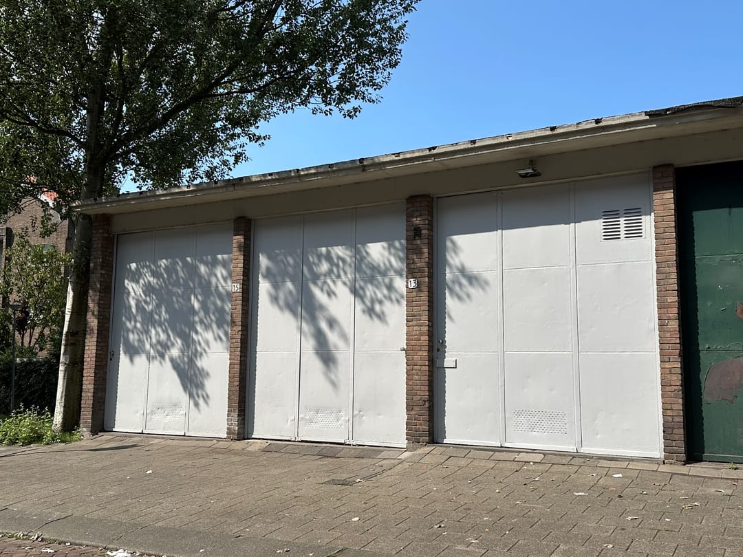 Foto 1 van Herman Robbersstraat 15