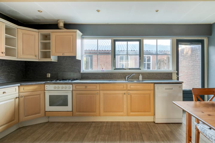 Photo 3 of Hoofdstraat 99