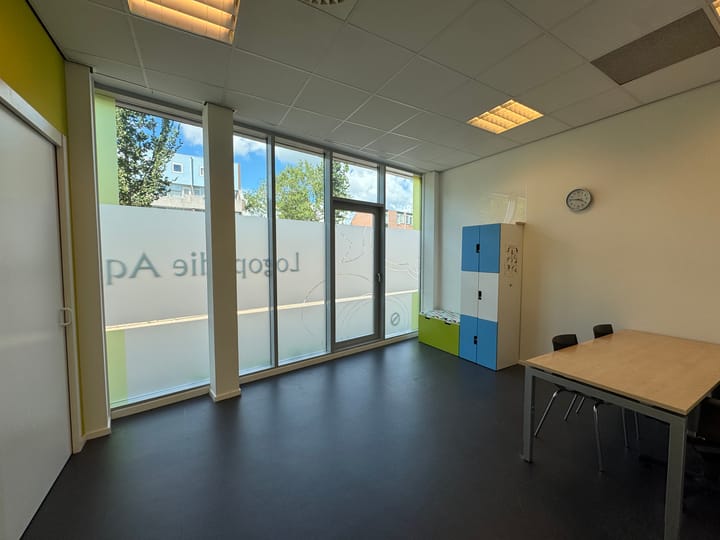 Cantharel 2, Alphen aan den Rijn