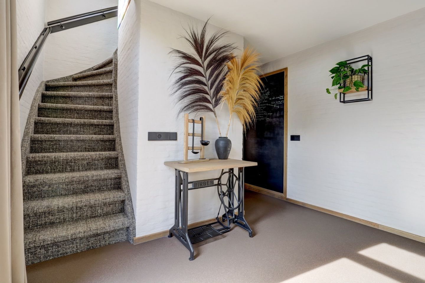 Foto 14 van Elzenweike 16