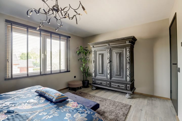 Foto 21 van Elzenweike 16