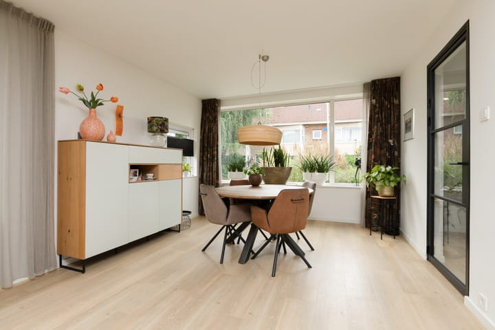 Foto 8 van Zeilstraat 9