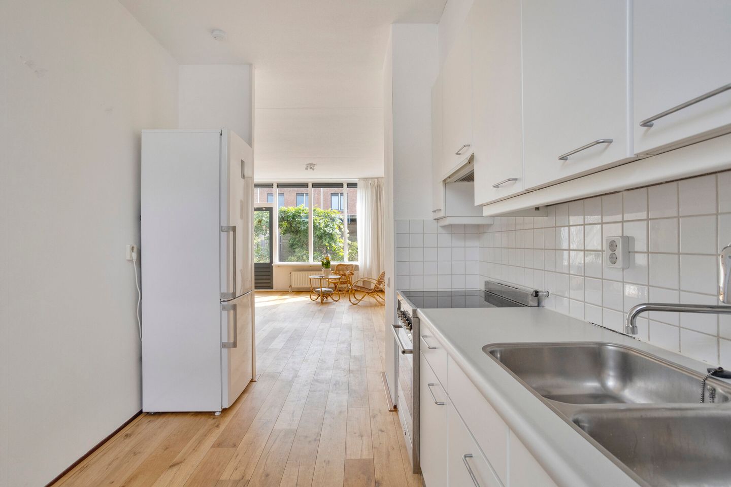 Photo 5 of Waregemstraat 9