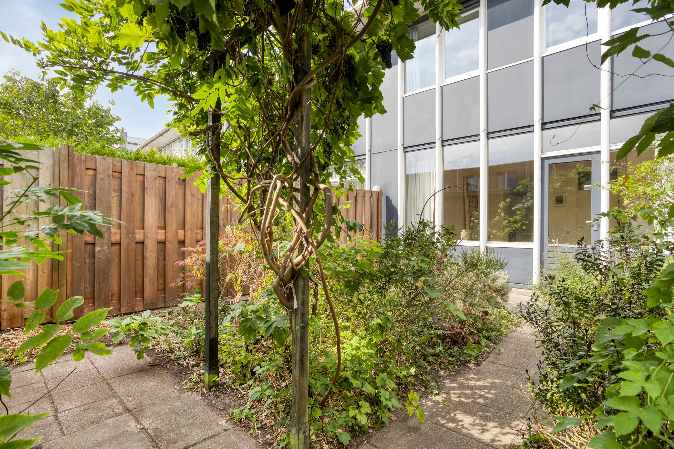 Photo 15 of Waregemstraat 9