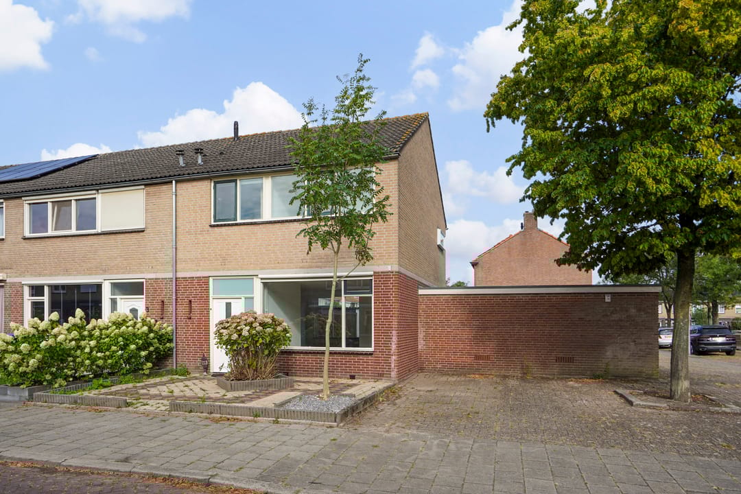 Foto 32 van Smirnoffstraat 1