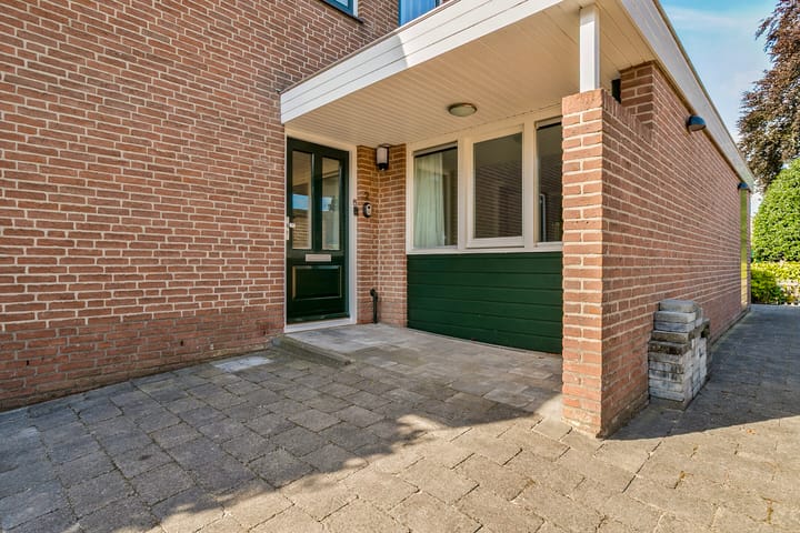 Foto 4 van Hof van Waarder 2