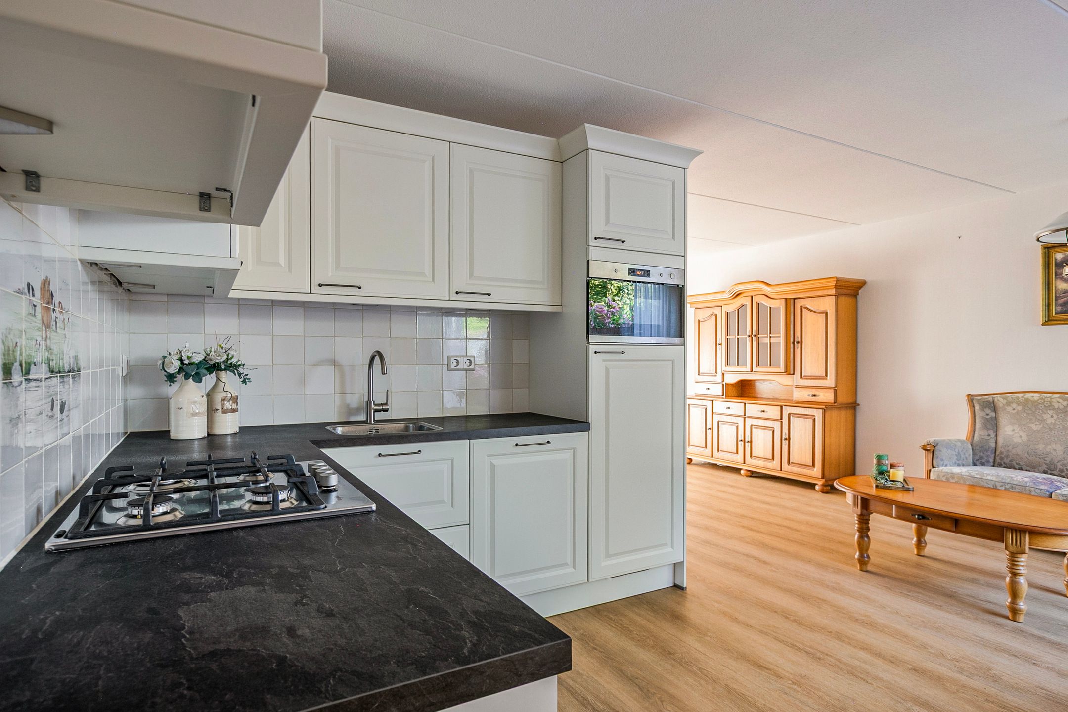 Foto 9 van Hof van Waarder 2