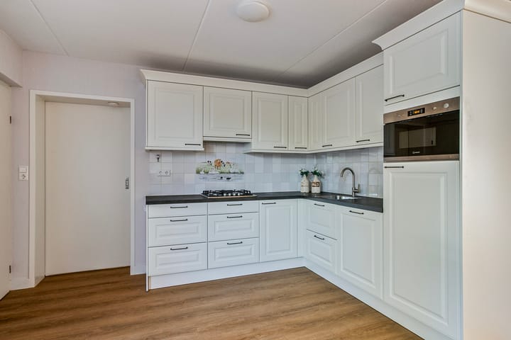 Foto 3 van Hof van Waarder 2