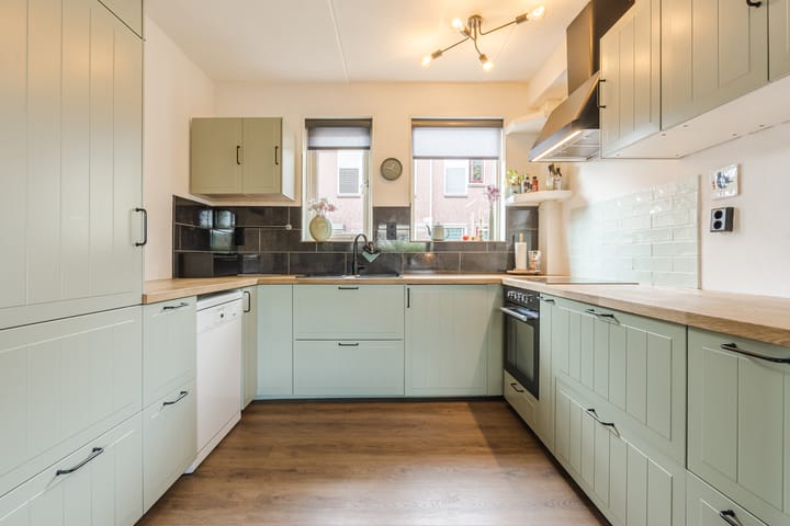 Photo 4 of Hofstraat 2