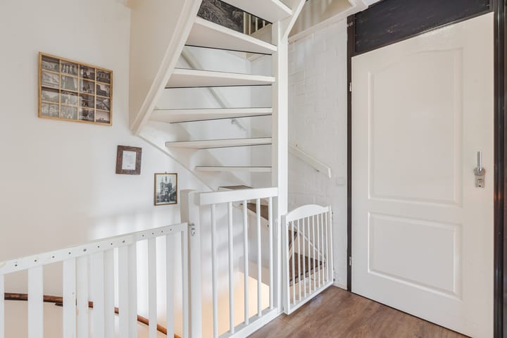 Photo 31 of Hofstraat 2