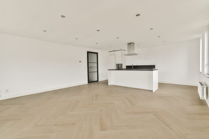 Foto 5 van Burgemeester Röellstraat 610