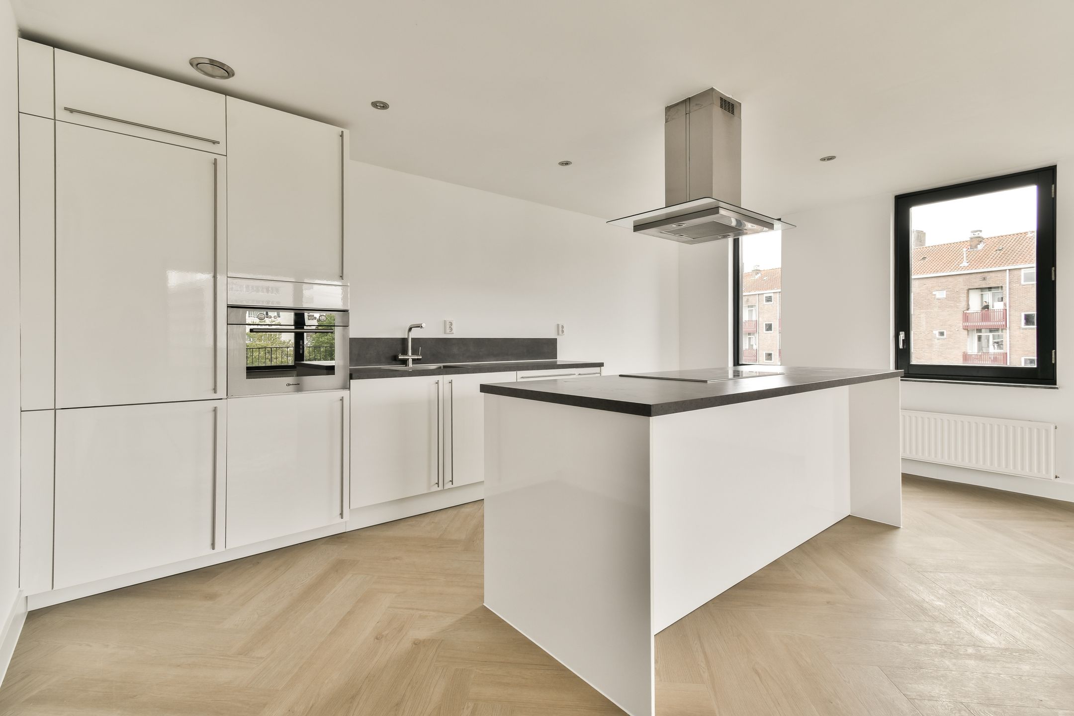 Photo 6 of Burgemeester Röellstraat 610