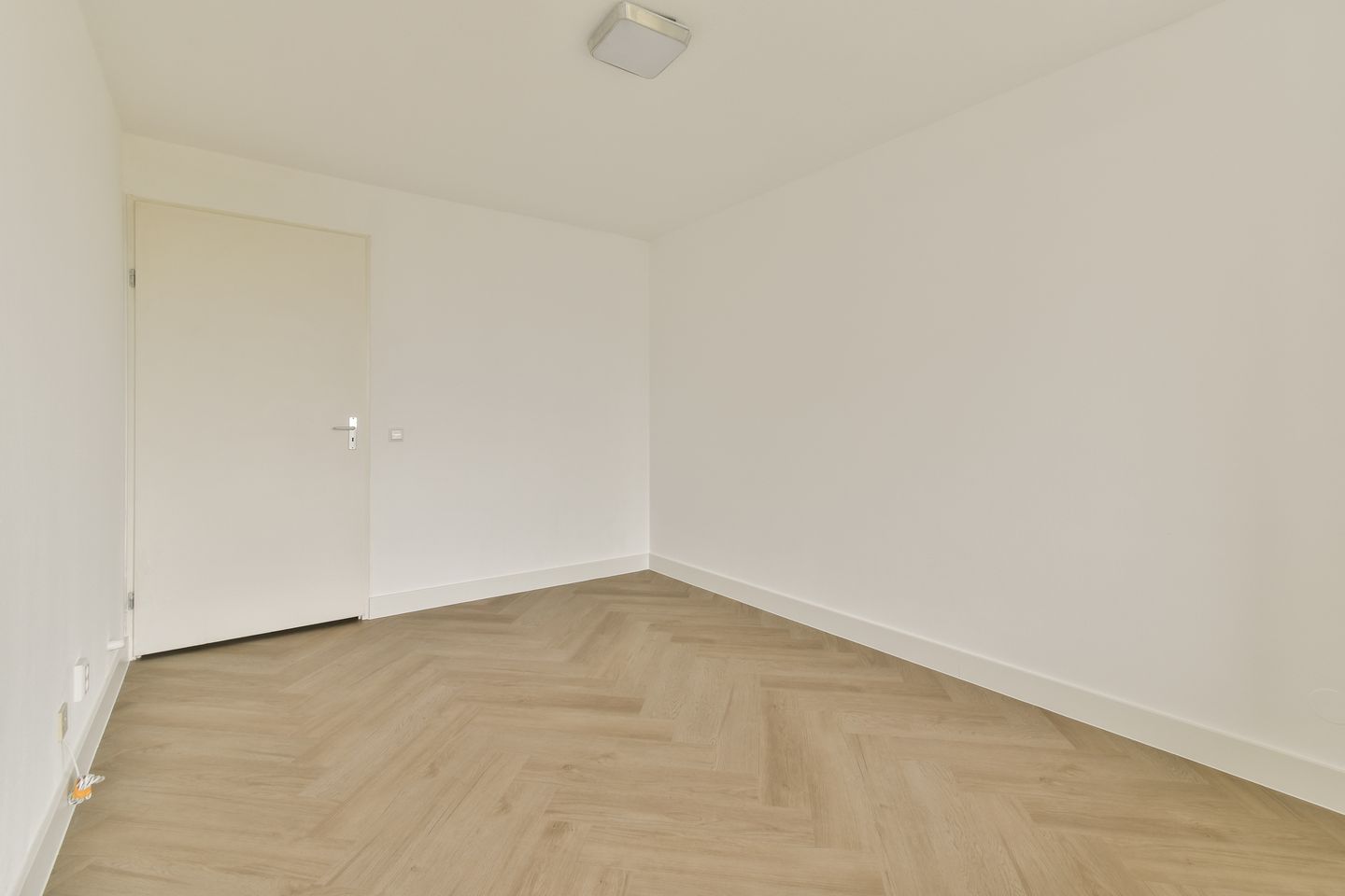 Photo 10 of Burgemeester Röellstraat 610