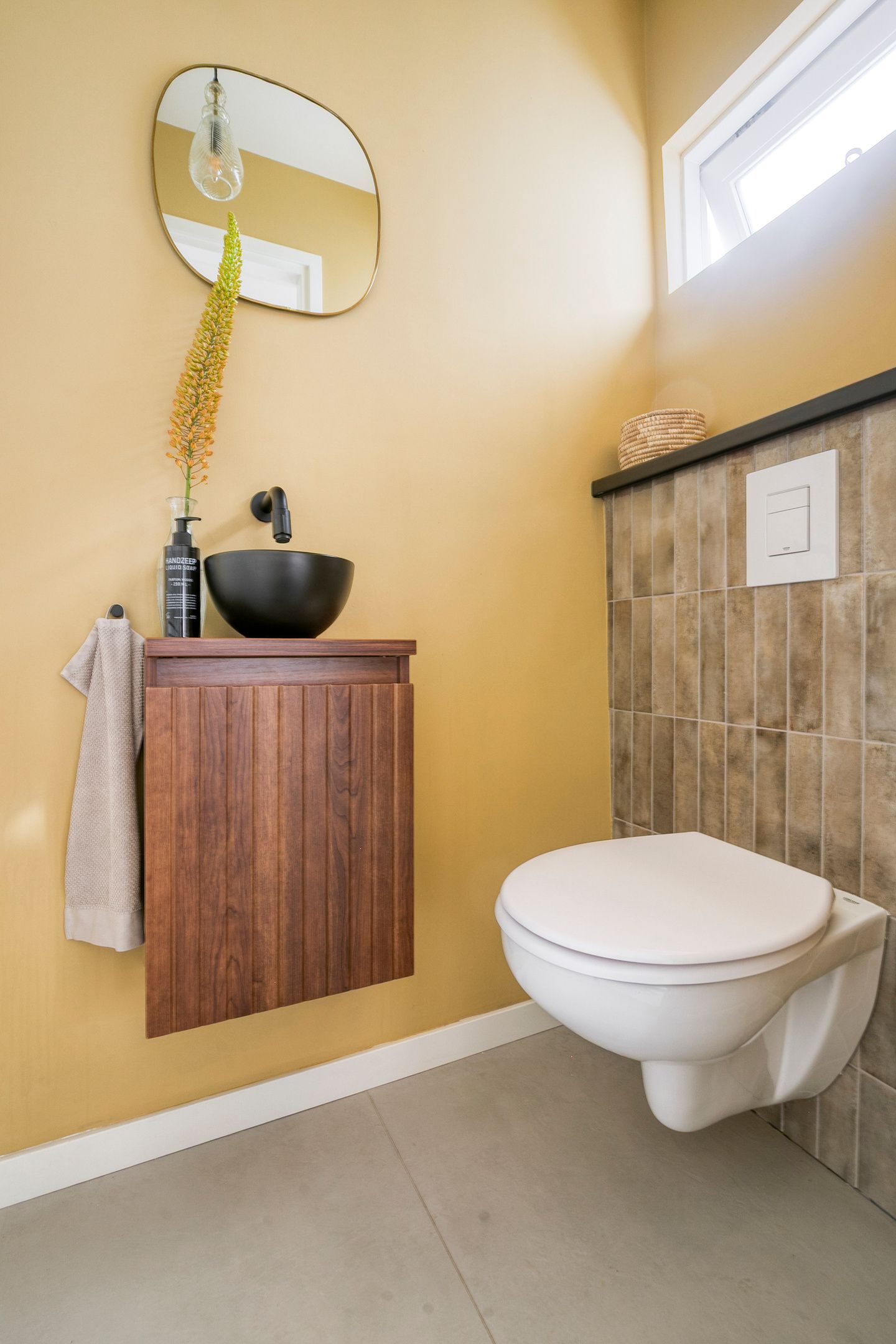 Foto 15 van Graaf van Bloisstraat 60