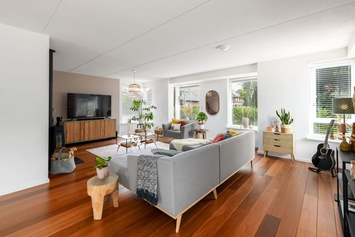 Foto 7 van Topaas 2-A