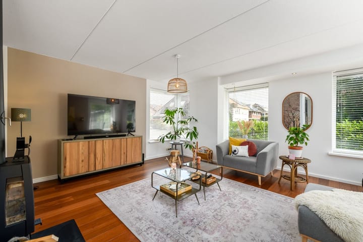 Foto 8 van Topaas 2-A