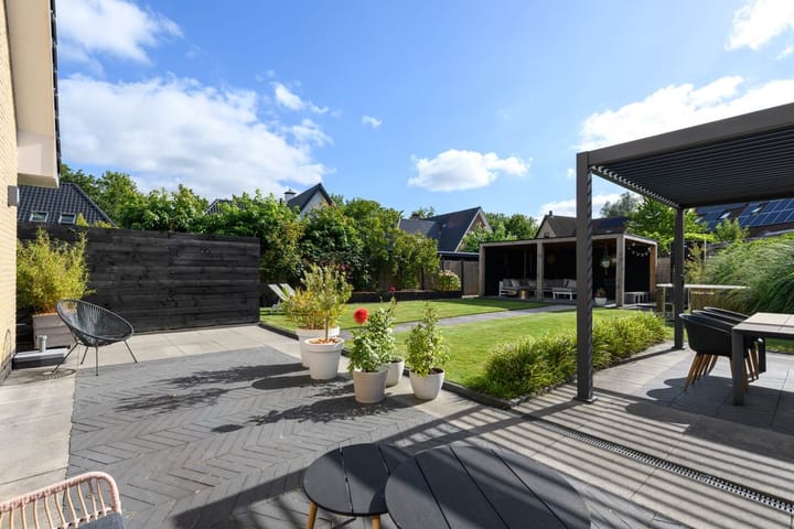 Foto 42 van Topaas 2-A