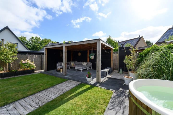 Foto 51 van Topaas 2-A