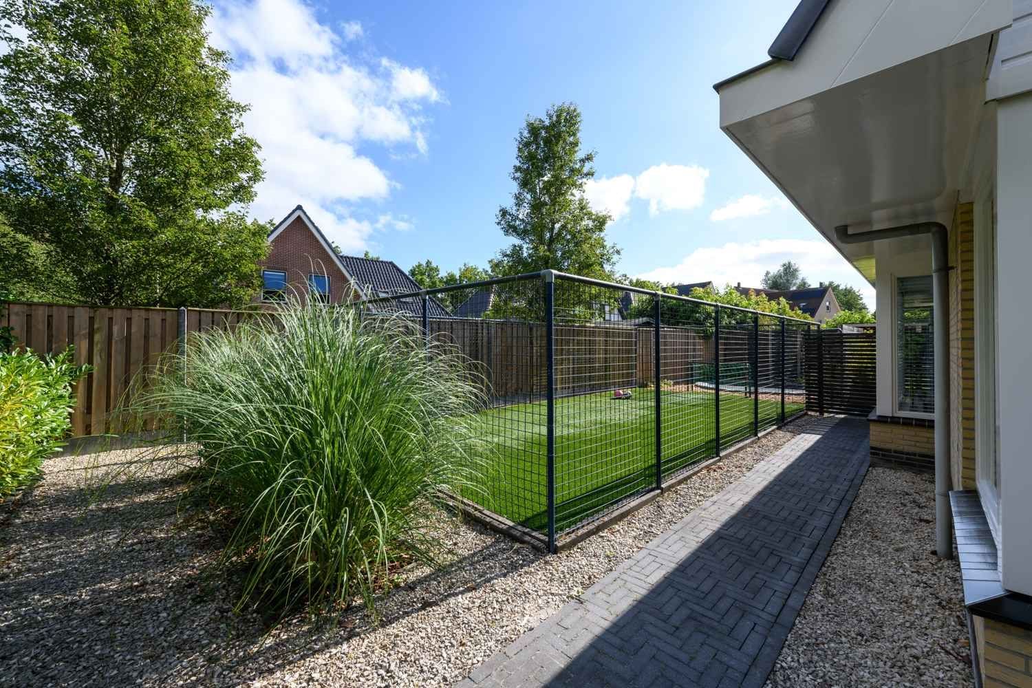 Foto 57 van Topaas 2-A