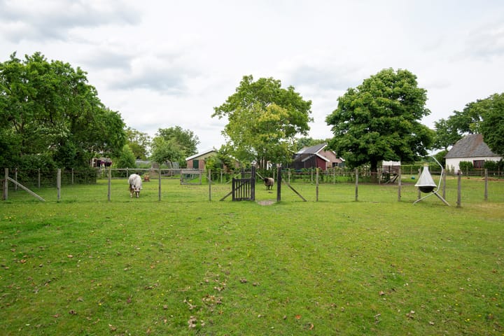 Photo 43 of Stenenkamerseweg 37