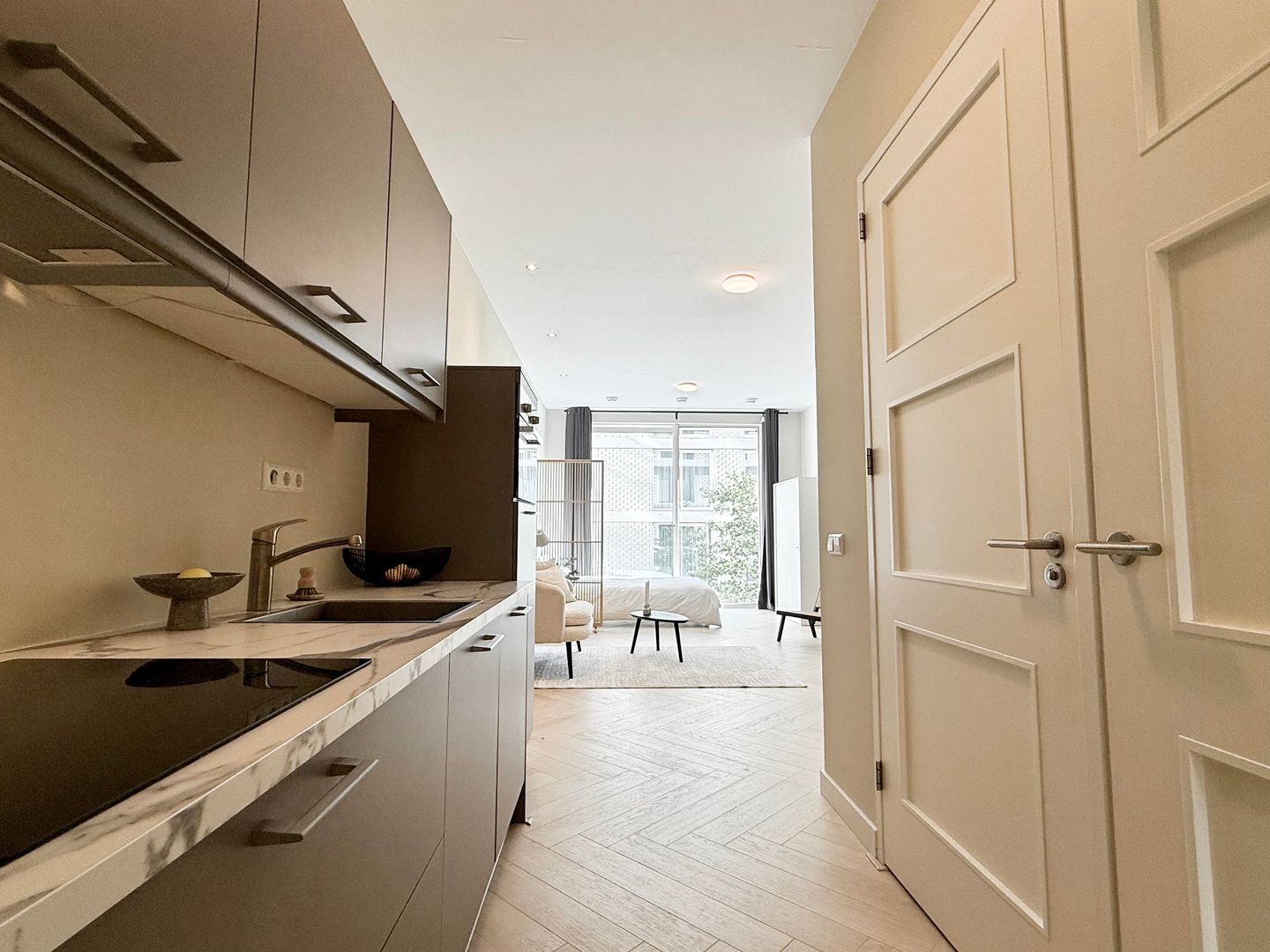 Foto 10 van Gustav Mahlerlaan 13-E