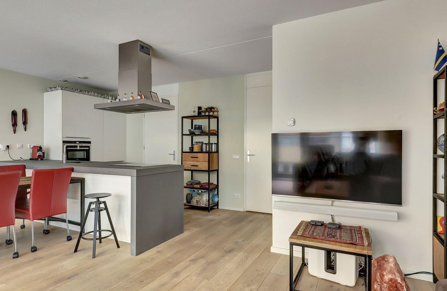 Foto 10 van Willem Frederik Hermansstraat 47