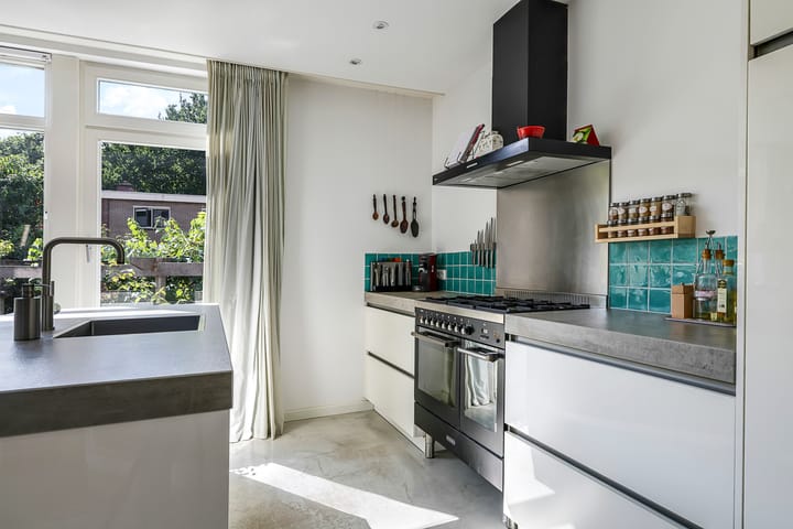 Foto 2 van Lucaslaan 15