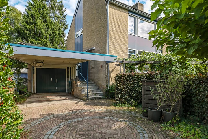 Photo 10 of Lucaslaan 15