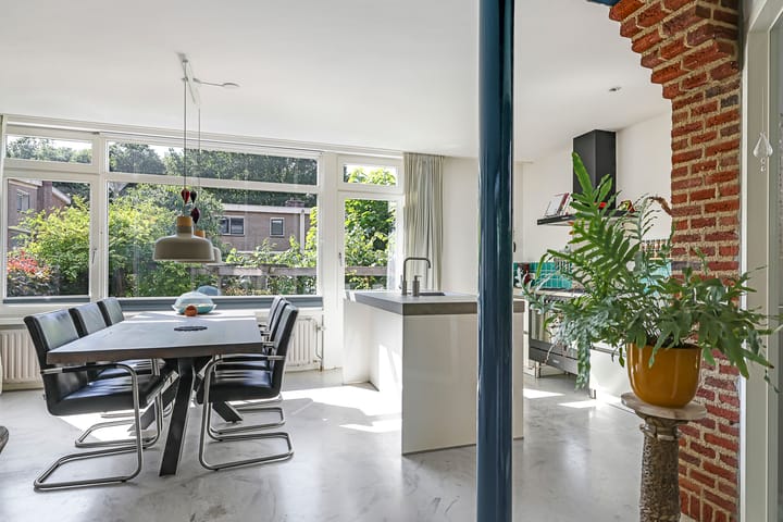 Photo 16 of Lucaslaan 15