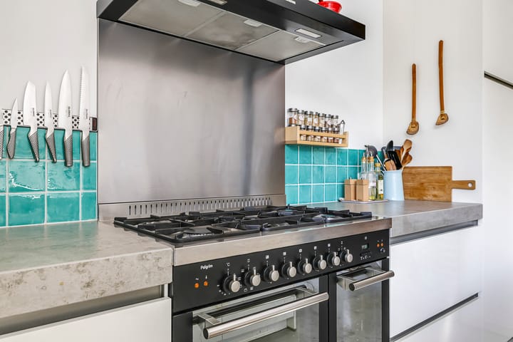 Photo 21 of Lucaslaan 15