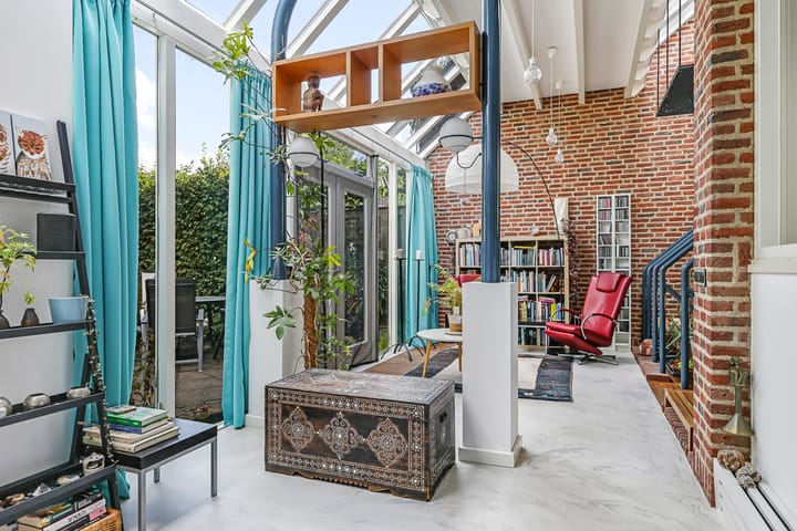 Photo 27 of Lucaslaan 15