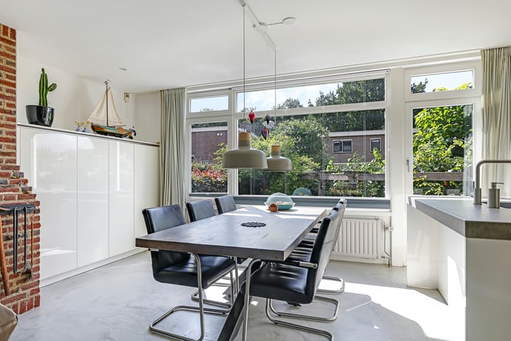 Photo 23 of Lucaslaan 15